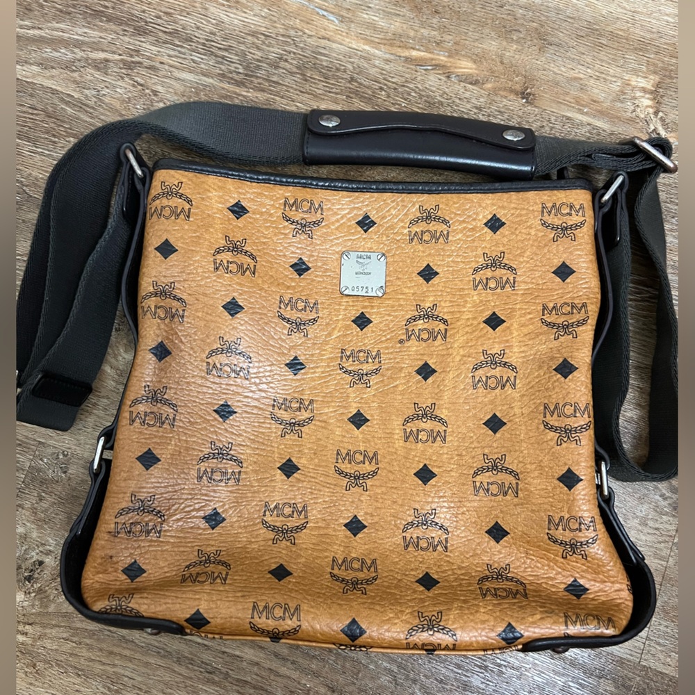 MCM Shoulder Bag Brown crossbody preowned